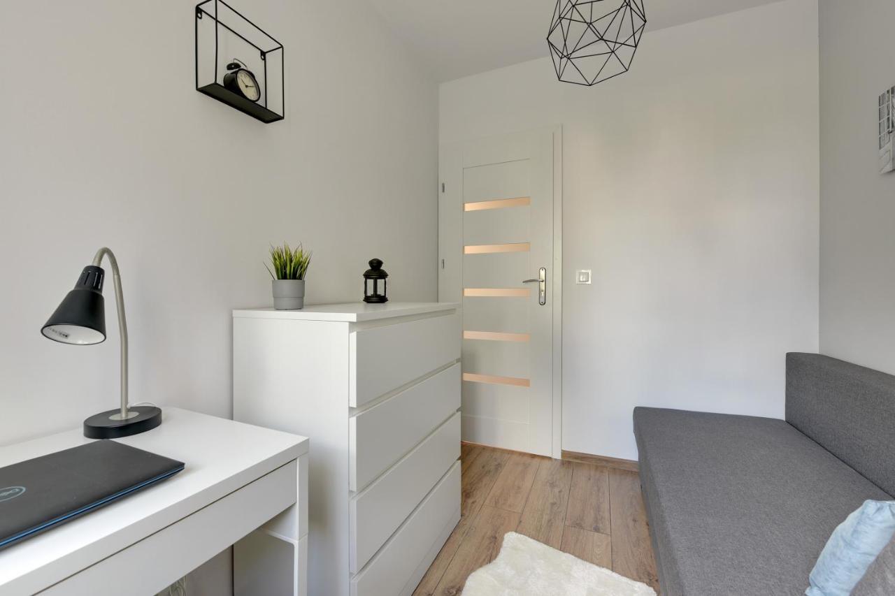 Pokoje Gdansk Zaspa 5B Exterior foto